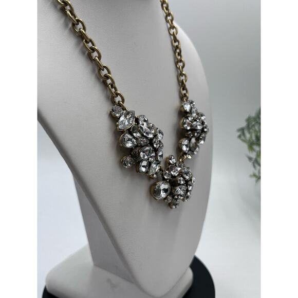 J. CREW Signed Crystal Rhinestone Gold Brass Tone Cluster Statement
Necklace New - Picture 5 of 12